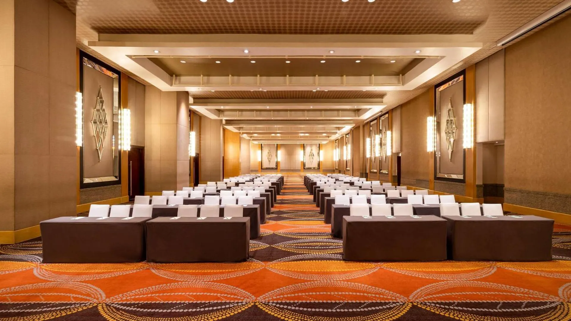 Fairmont Makati Ξενοδοχείο Μακάτι 5*,