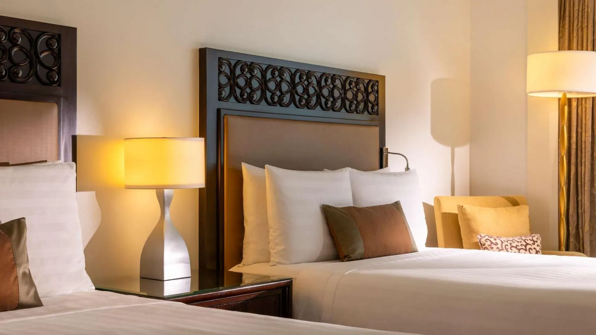 Fairmont Makati Otel Makati City