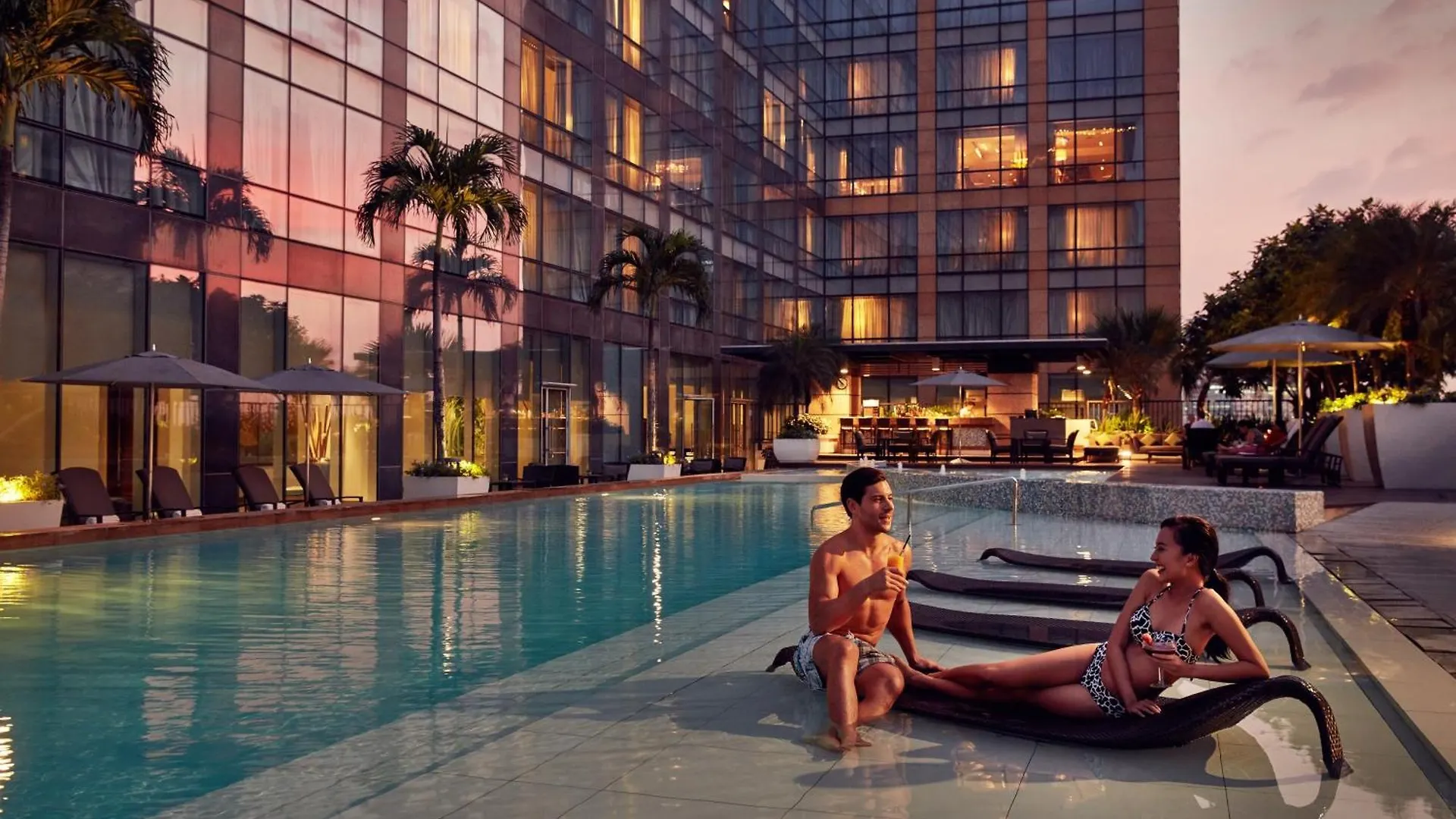 Fairmont Makati Hotel Makati City 5*,